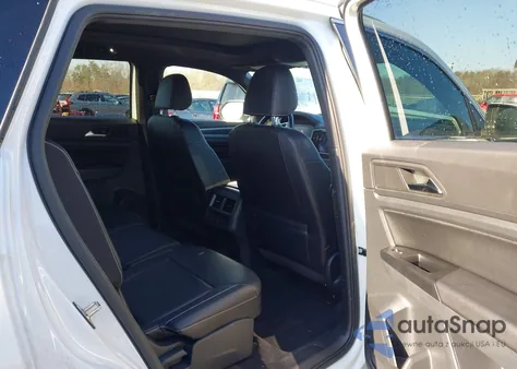 2020 Volkswagen Atlas Cross Sport 3.6L V6 Sel R-Line from USA, damaged, VIN 1V2RE2CA2LC230164